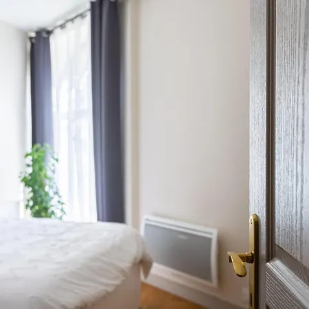 Lägenhet Guestready - Bright In The Center Bordeaux